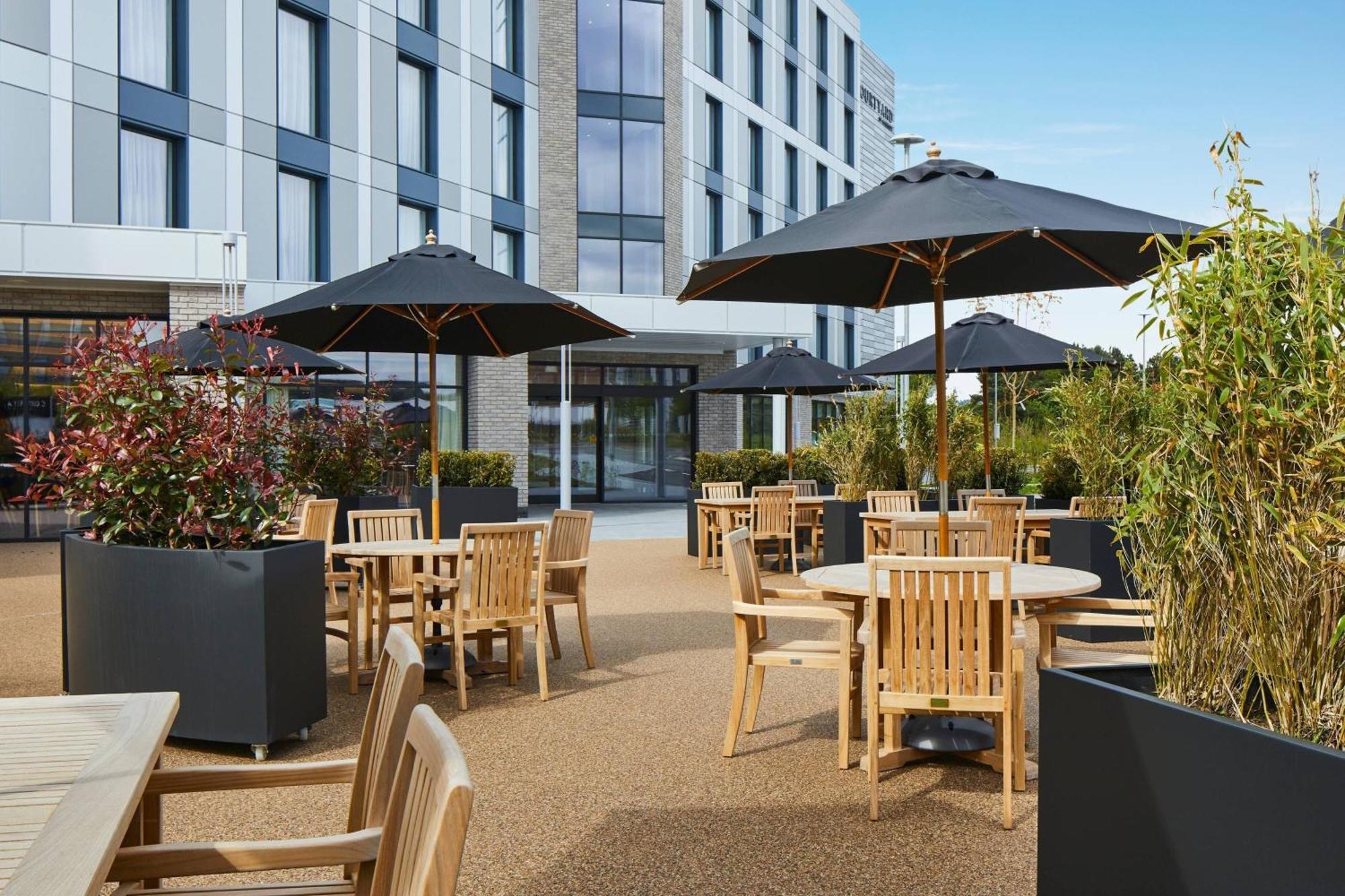คอร์ทยาร์ด บาย แมริออท คีล สแตฟฟอร์ดเชอร์ Hotel Stoke-on-Trent ภายนอก รูปภาพ